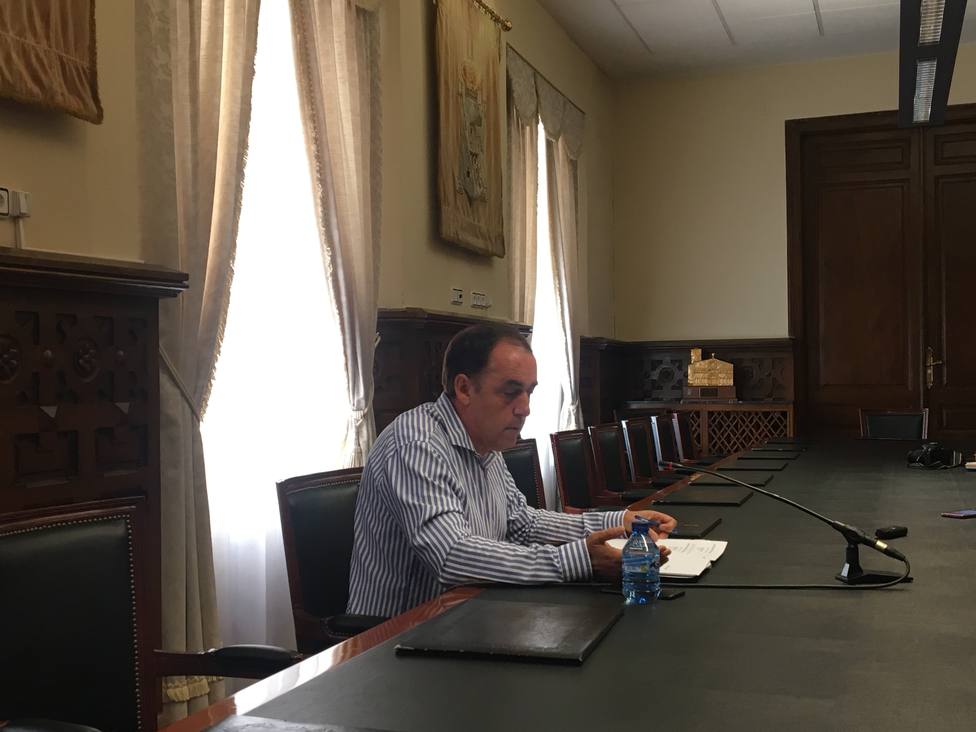 Benito Serrano, presidente de la Diputación de Soria, en una de sus comparecencias ante los periodistas