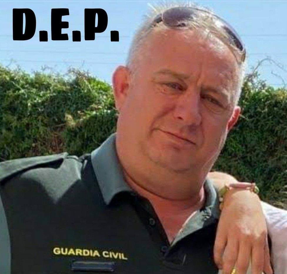 Pesar e indignación por la muerte del guardia civil atropellado en Jerez