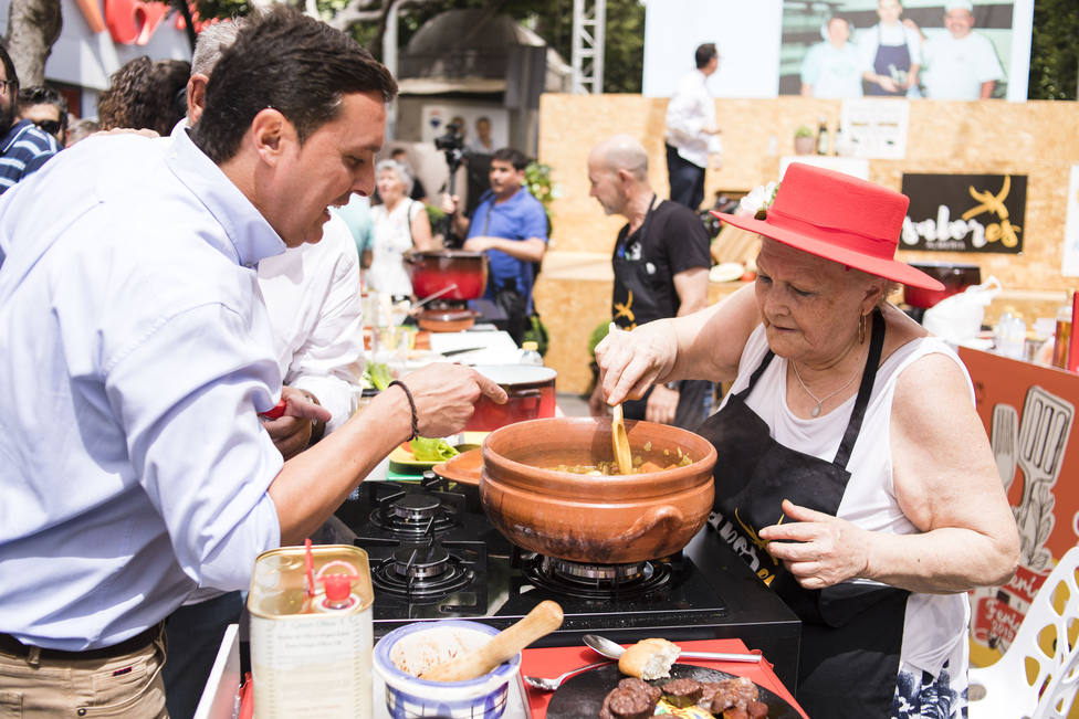 Ayuntamiento y ‘Sabores Almería’ llevan a la Feria la mejor gastronomía de la provincia