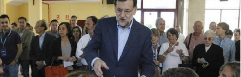 Rajoy ha votado en el colegio Bernardette de Aravaca, en Madrid (EFE)