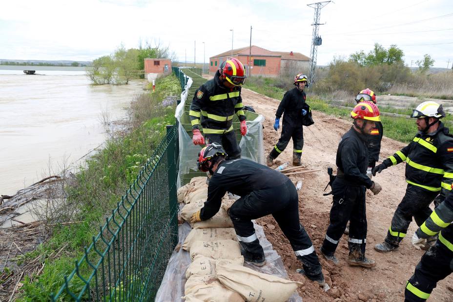 Gobierno de Aragón estudia este martes si rebaja al 1 nivel emergencia por el Ebro