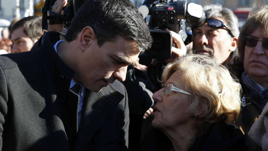 Pedro Sánchez entierra el “tanteo” a Carmena blandiendo hemeroteca
