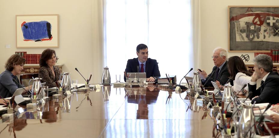 l presidente del Gobierno, Pedro Sánchez, preside la reunión del Consejo de Ministros