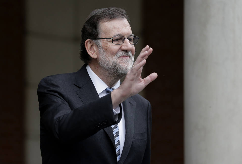 Mariano Rajoy se suma a una despedida de soltero en el AVE entre Zaragoza y Sevilla