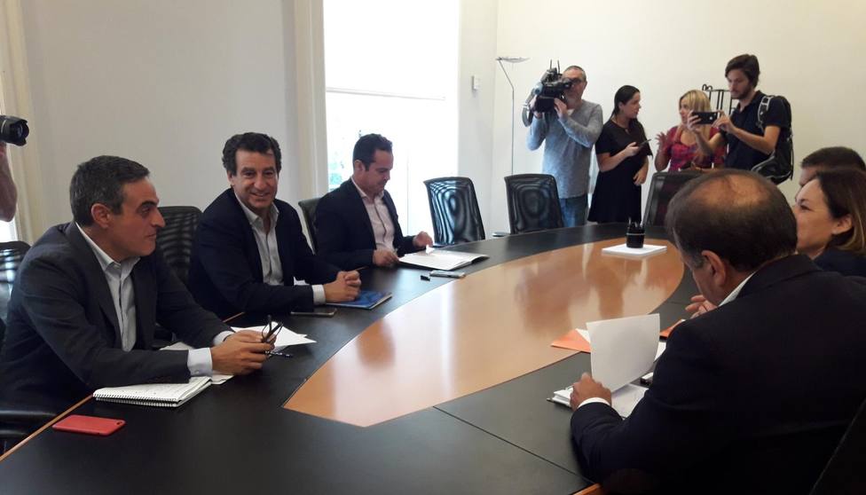 PP y Cs firman un acuerdo en Baleares como paso previo para pactos en municipios y Consells