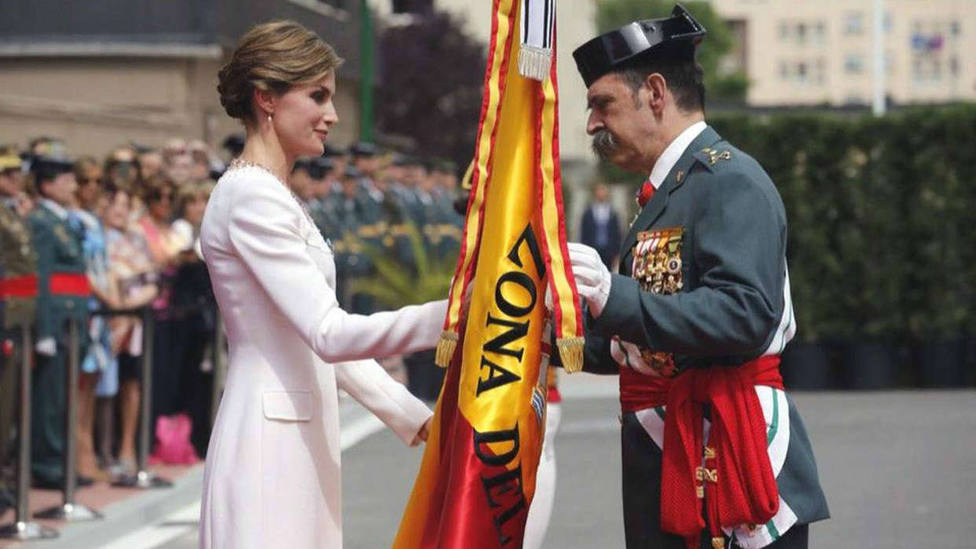 Letizia Ortiz, fiel a los actos oficiales como deslumbrante Reina de España