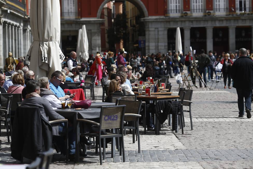La Comunidad de Madrid cierra toda la hostelería desde el sábado