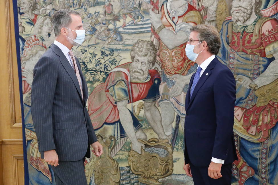 El rey, Felipe VI ha recibido al presidente de la Xunta, Alberto Núñez Feijóo en Zarzuela