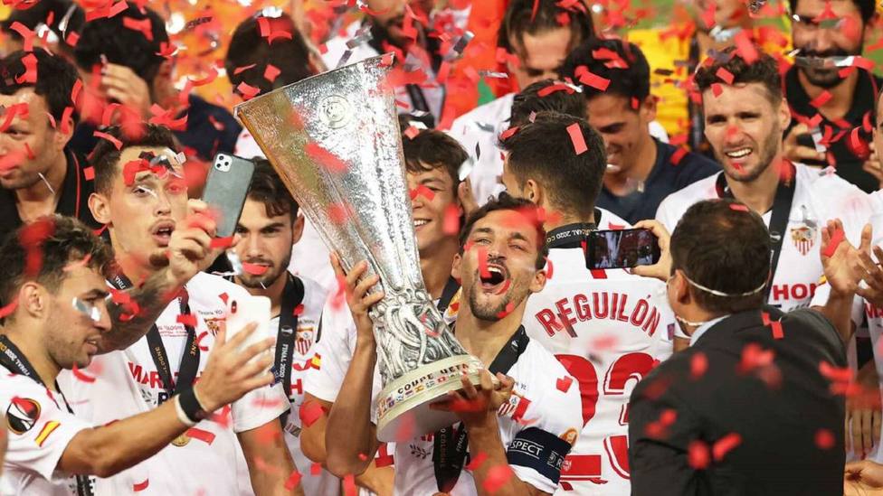 El Sevilla enmarca un año fantástico