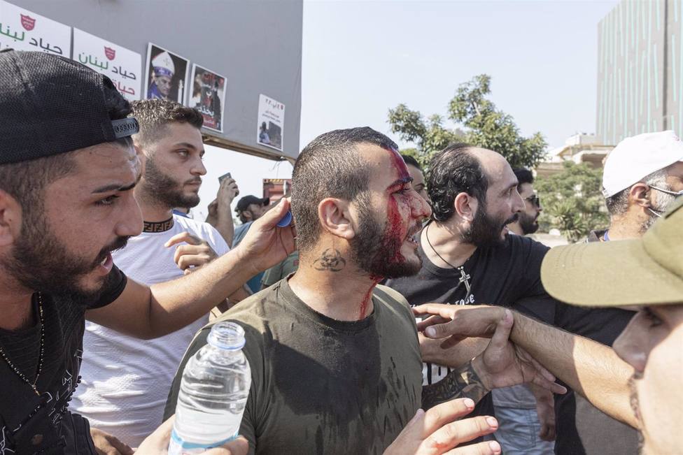 Decenas de heridos en Líbano durante las protestas por las explosiones en Beirut
