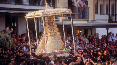 Romeria, pilgrimage, at El Rocio, Blanca Paloma, virgin procession, Almonte, Huelva province, Spain