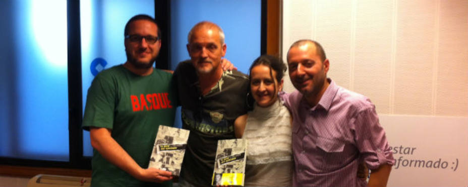 Jordi Rebellón junto a Rebeca García Cortés, Lartaun de Azumendi y Roberto Pablo