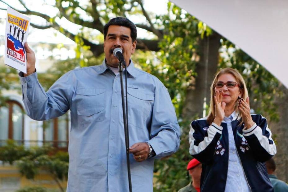 Maduro al pueblo de EE.UU.: Vienen a invadir nuestro país en nombre de la libertad como hicieron en Vietnam