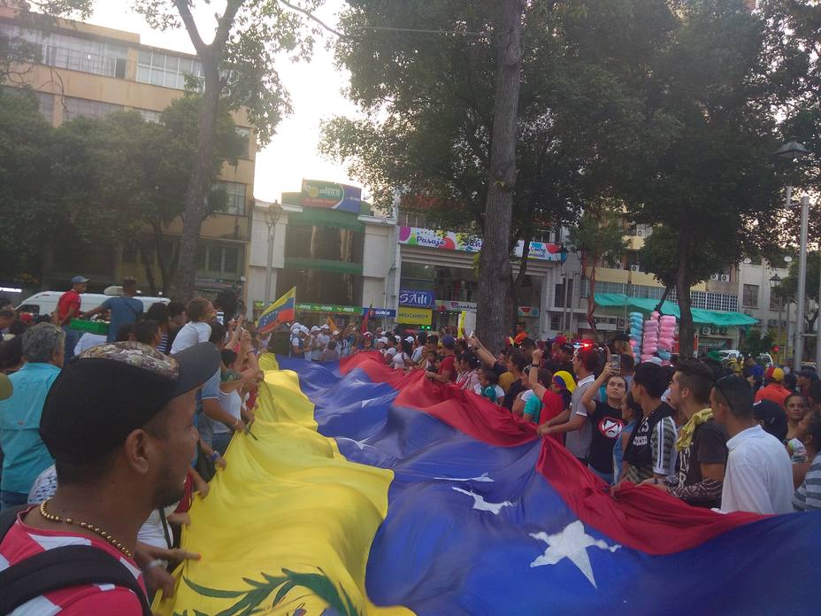 Los opositores en Colombia llaman a la mayor concentración de la historia en la frontera el 23 de febrero