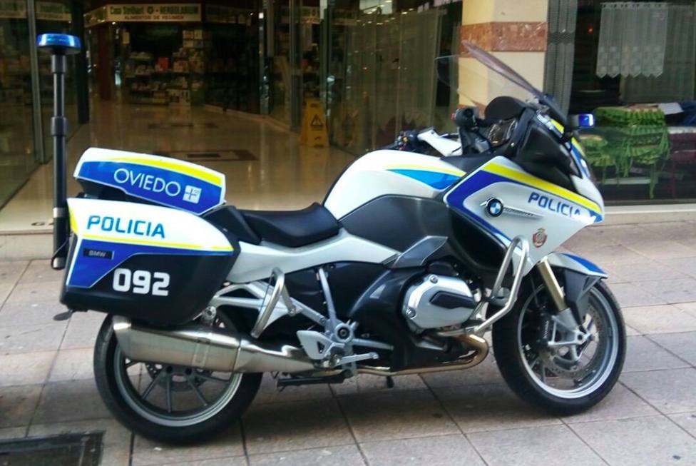 Oviedo espera por el material de protección para sus policías locales