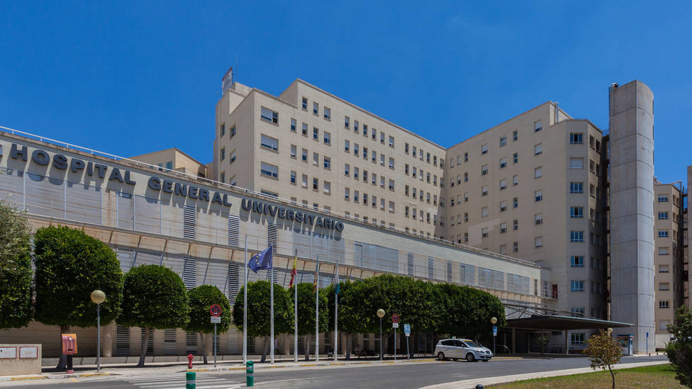 Imagen de archivo de la fachada del Hospital General de Alicante