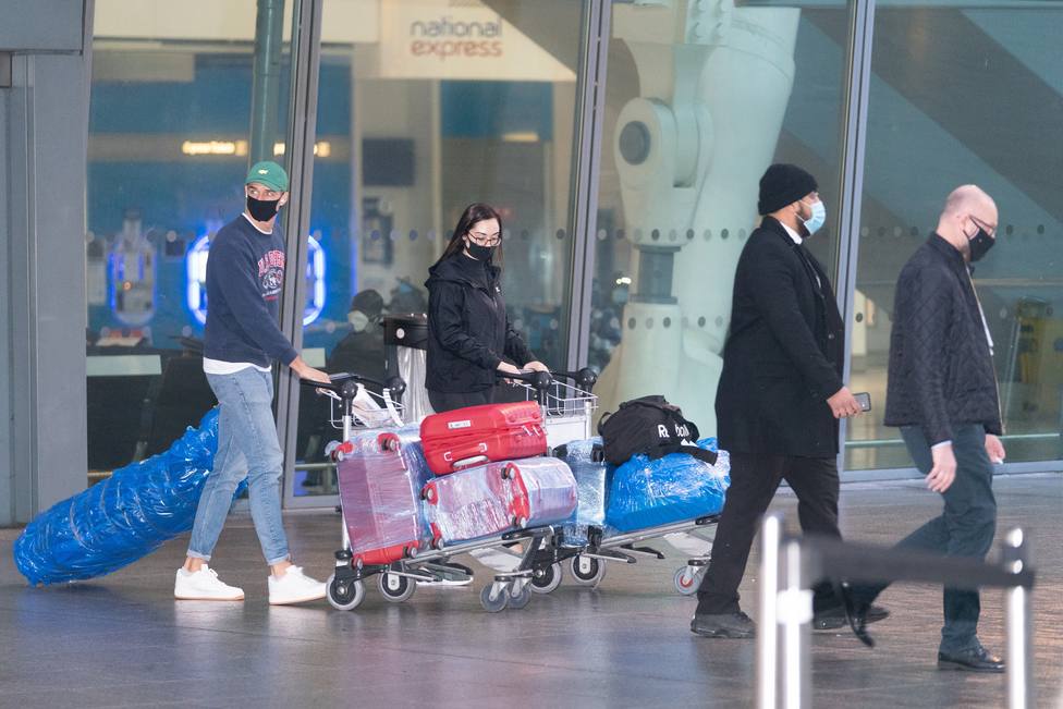 Bruselas pide coordinar las restricciones a viajes tras las medidas unilaterales de Alemania y Bélgica
