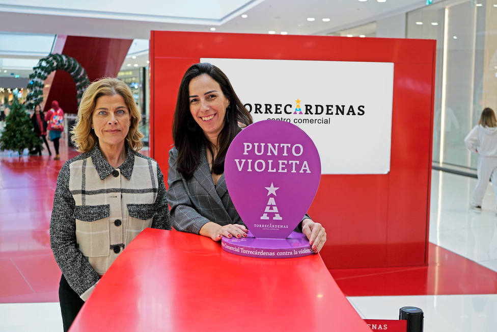 El Centro Comercial Torrecárdenas dispone un Punto Violeta contra la violencia