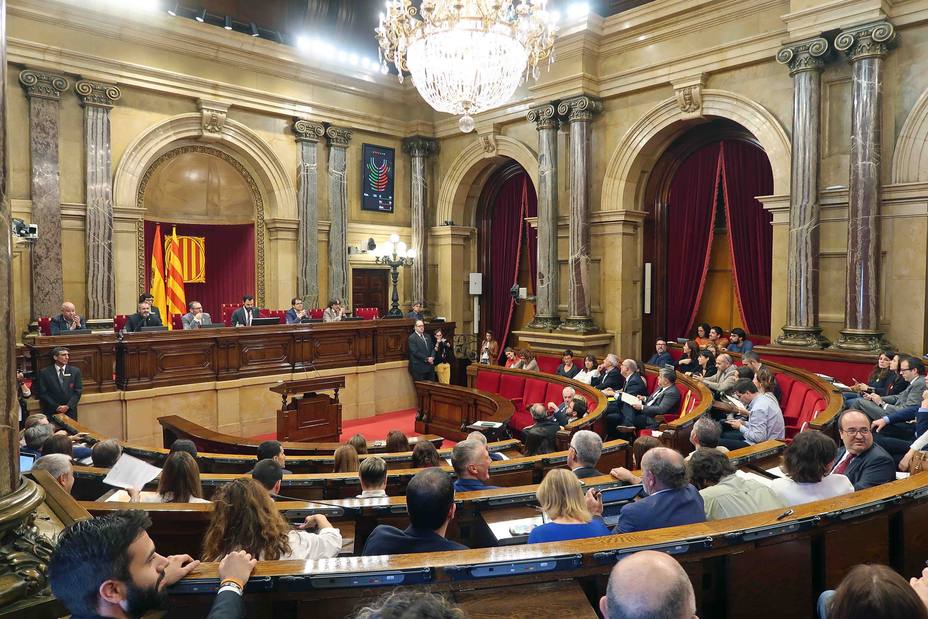 El Parlament de Cataluña pone en marcha este martes una comisión de investigación sobre el 155
