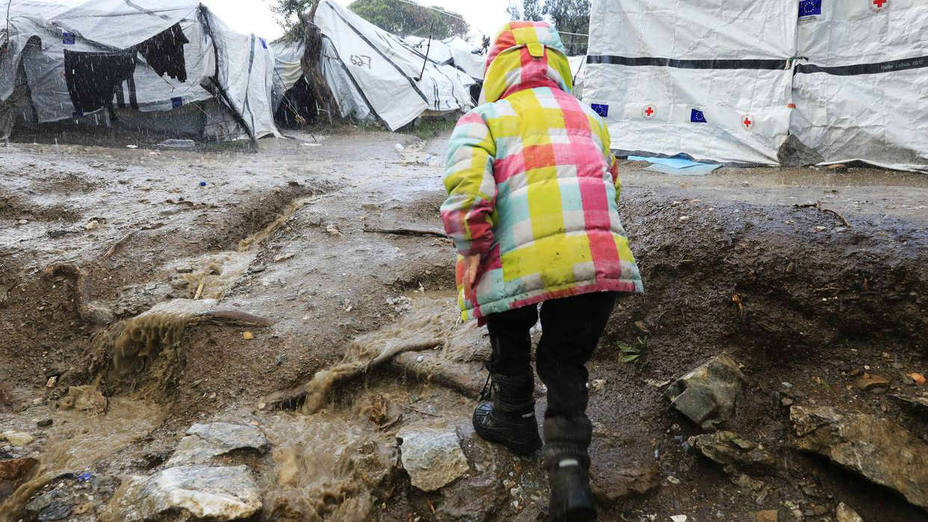 Oxfam denuncia el abandono de cientos de solicitantes de asilo vulnerables en Lesbos