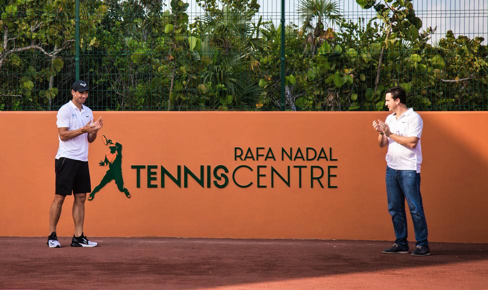 Rafa Nadal inaugura en Costa Mujeres el primer Rafa Nadal Tennis Centre del mundo