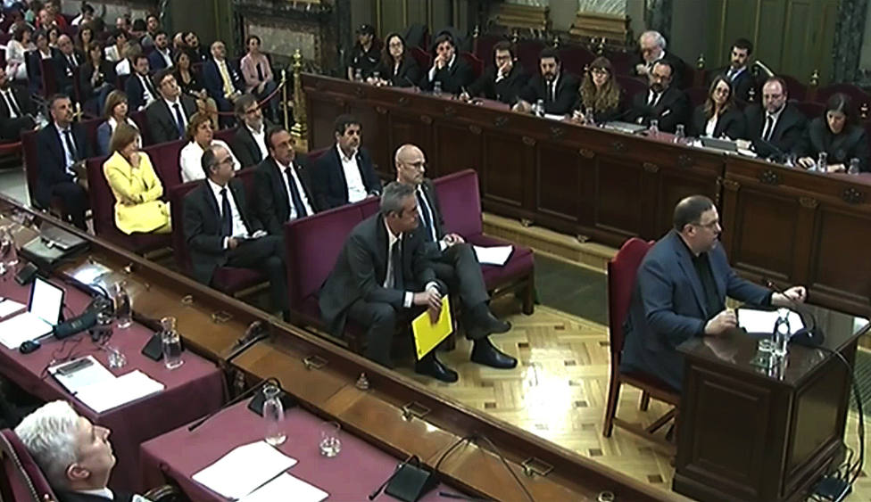 Los exconsellers catalanes encarcelados comparecen este martes en el Parlament