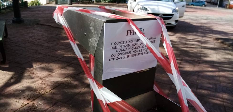Una de las fuentes que han sido precintadas en el concello de Ferrol