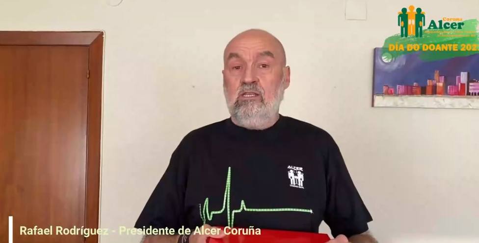 Rafael Rodríguez, presidente de Alcer en A Coruña, también participa en el vídeo
