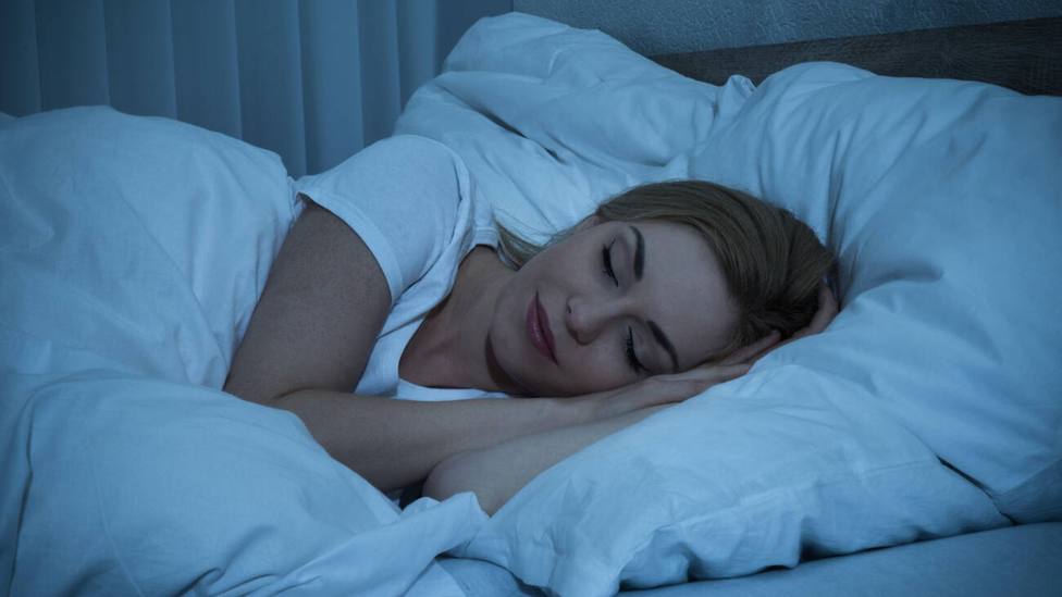 La prenda que ayudará a aumentar la calidad del sueño, según un estudio: mejora el aprendizaje y la atención