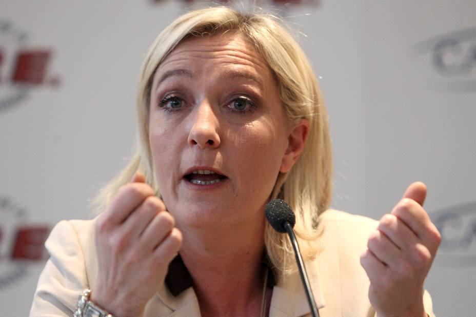 Un tribunal francés ordena un examen psiquiátrico a la ultraderechista Marie Le Pen