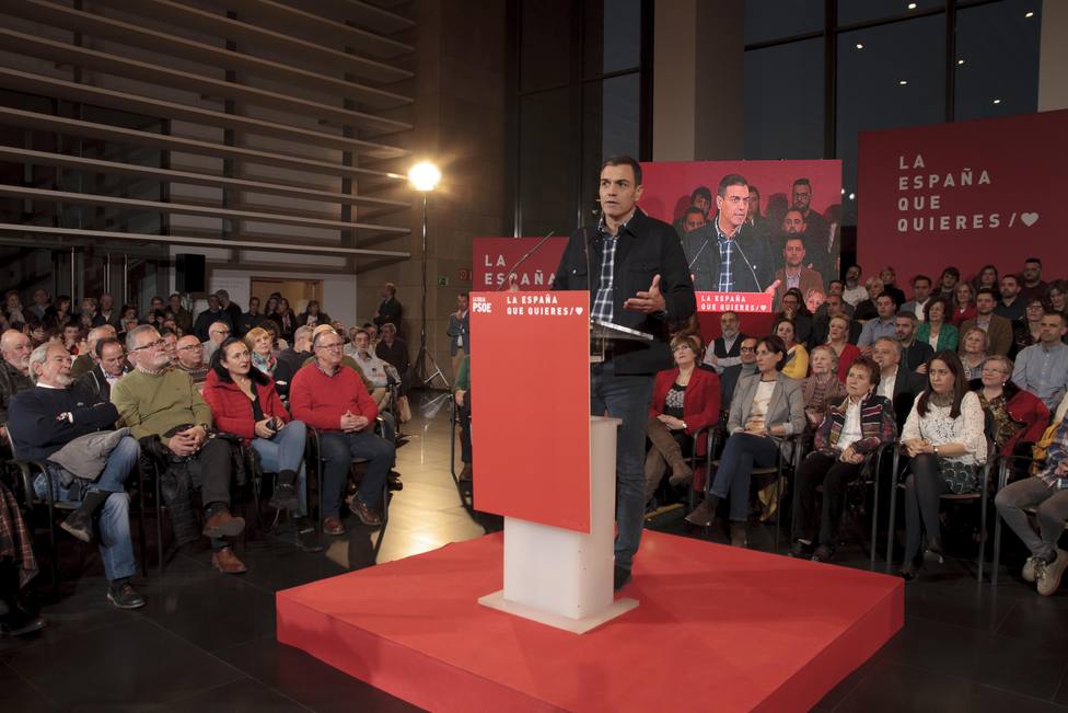 Sánchez apela a la España de izquierdas que busca avanzar frente a la derecha que lleva a involucionar