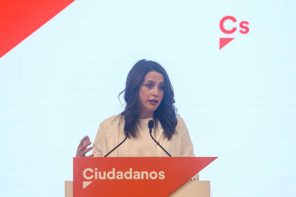 Arrimadas subraya que solo PP y Cs tienen concejalías en Madrid y no comenta la cesión de juntas de distrito a Vox
