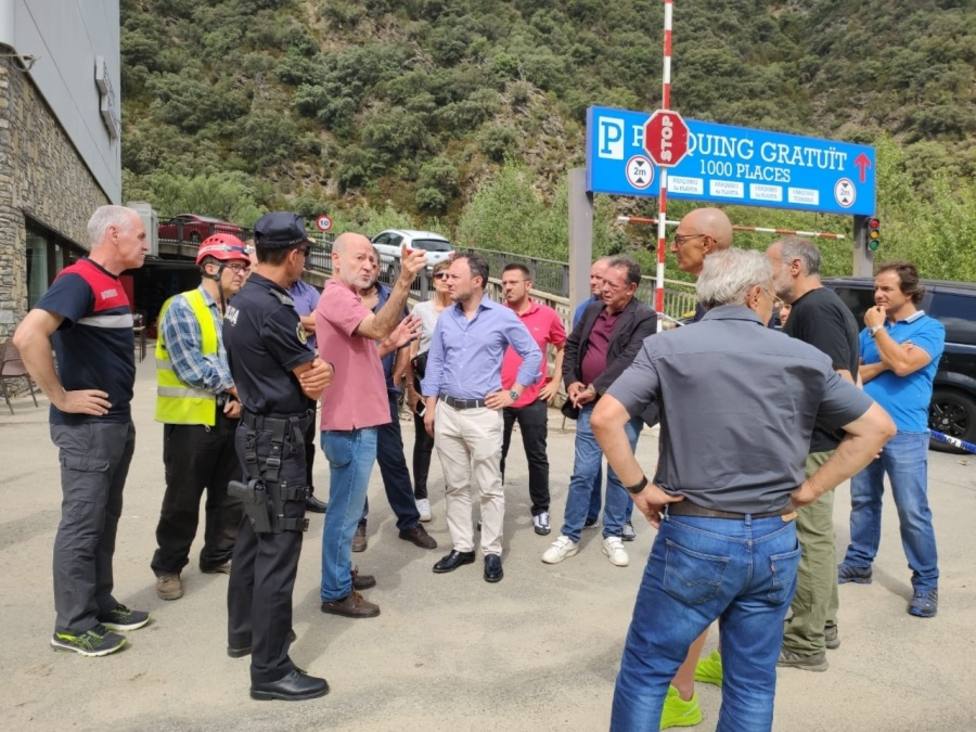 Camiones y buses podrán circular mañana por la frontera de Andorra y España tras el desprendimiento