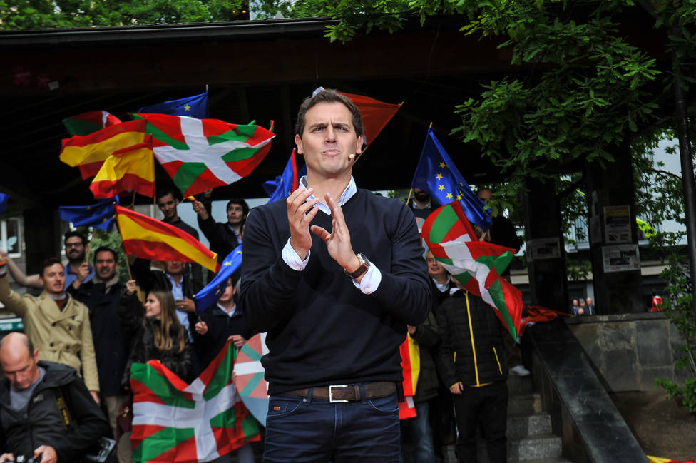 Bildu rectifica y retirará su propuesta que instaba a PP, Ciudadanos y Vox a no hacer campaña en Euskadi