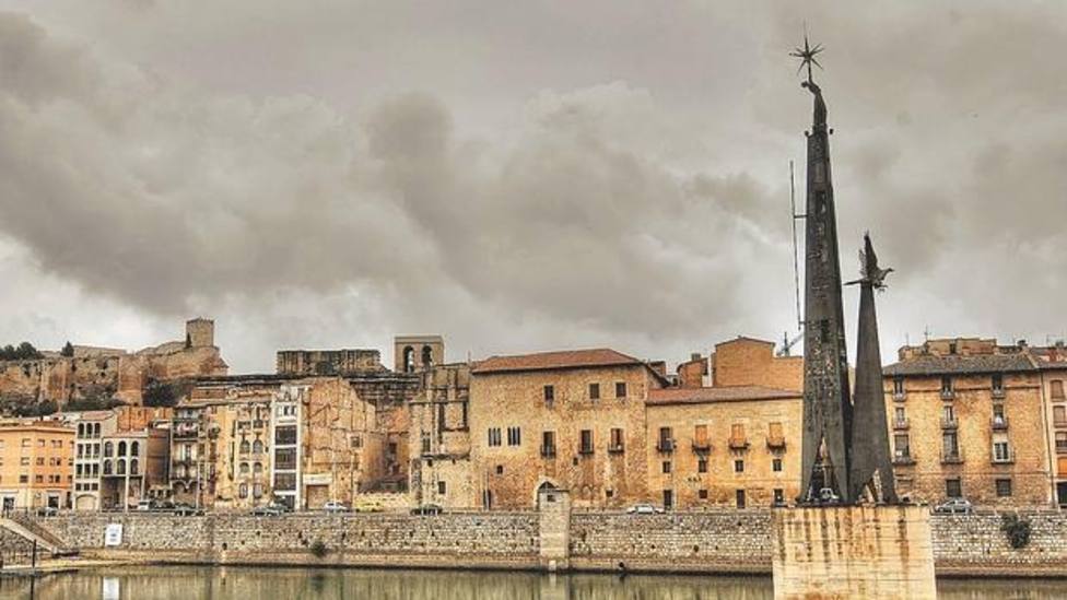 El Departament de Justícia retirará el monumento franquista de Tortosa