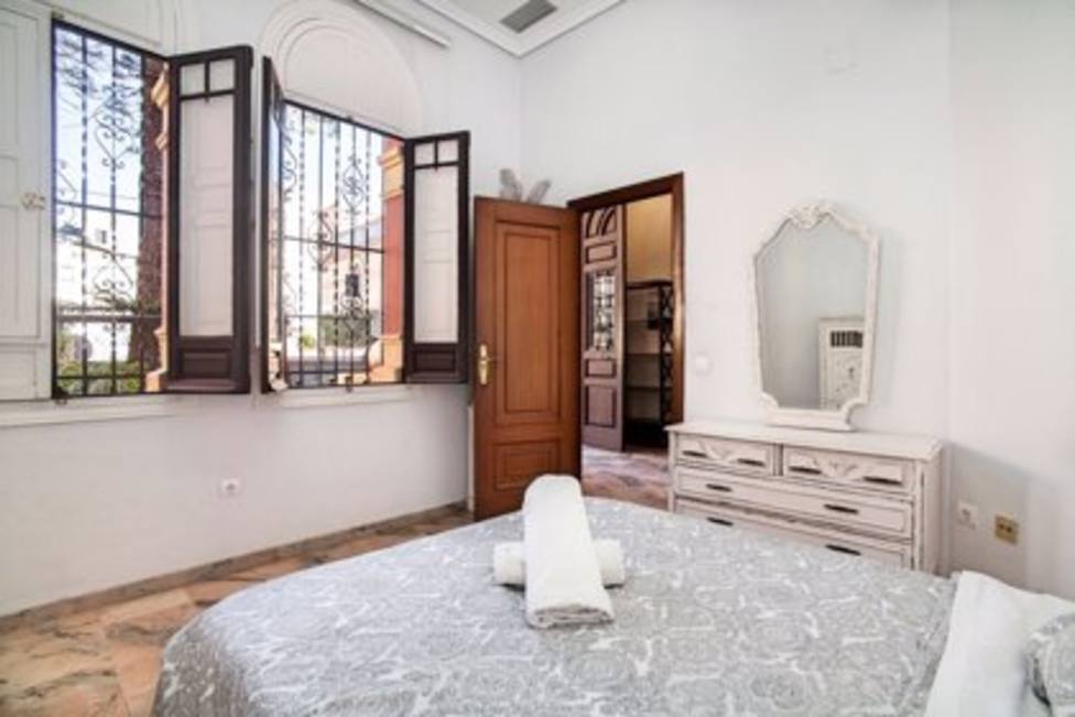 El Ayuntamiento de Sevilla analiza la norma sobre pisos turÃ­sticos jurÃ­dicamente para tener seguridad y no pleitos
