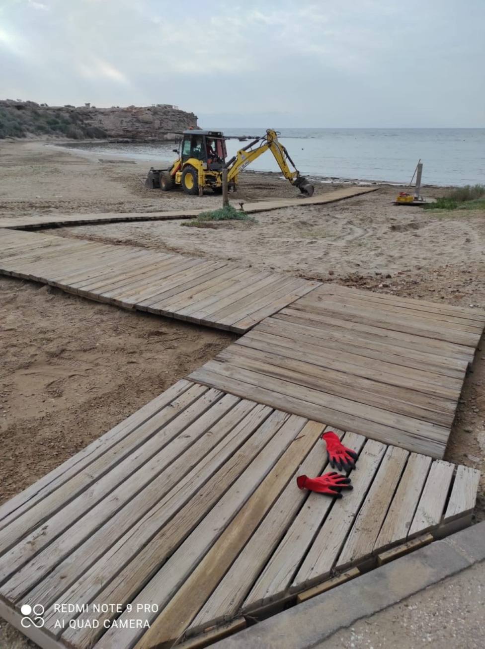 Las playas de Águilas se acondicionarán con nuevas pasarelas y Lavapiés de pedal
