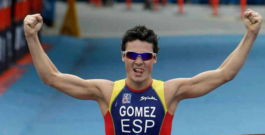 Gómez Noya se ha proclamado campeón del mundo del medio ironman. Reuters.