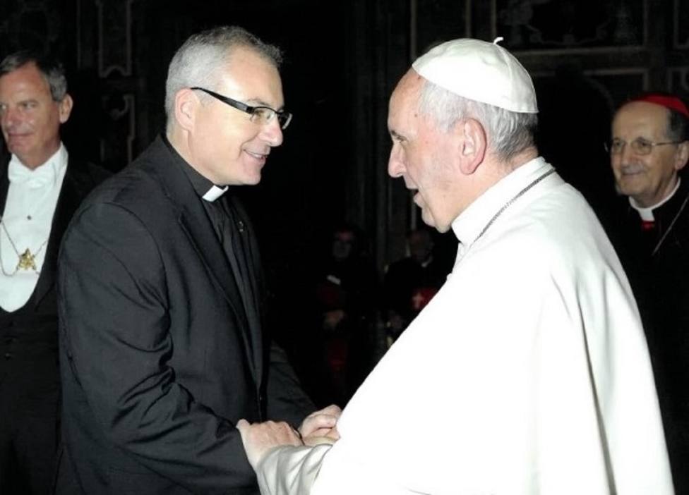 Sebastián Chico con el Papa Francisco