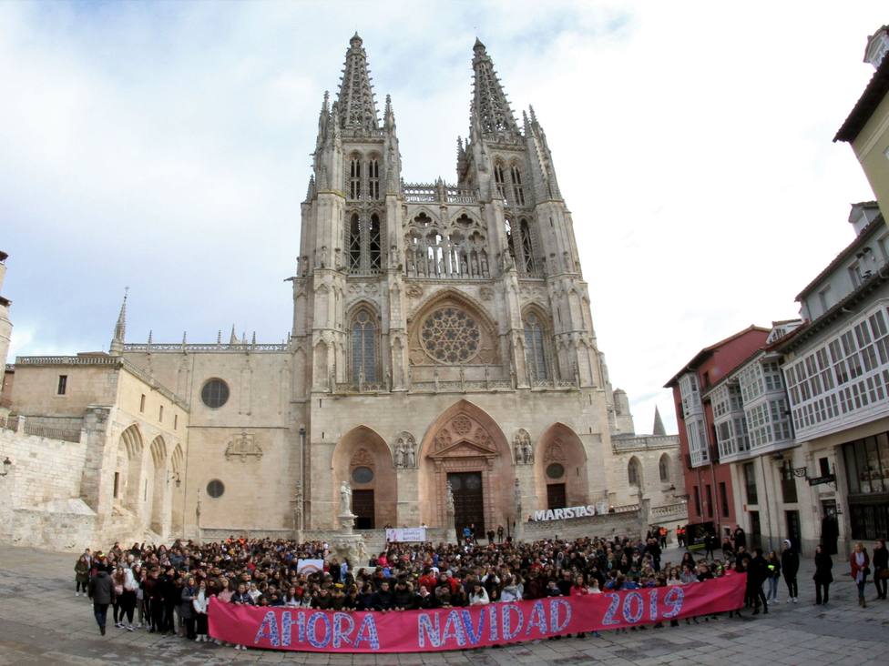 Más de 1.200 alumnos maristas participan en la XXV Navimarcha solidaria