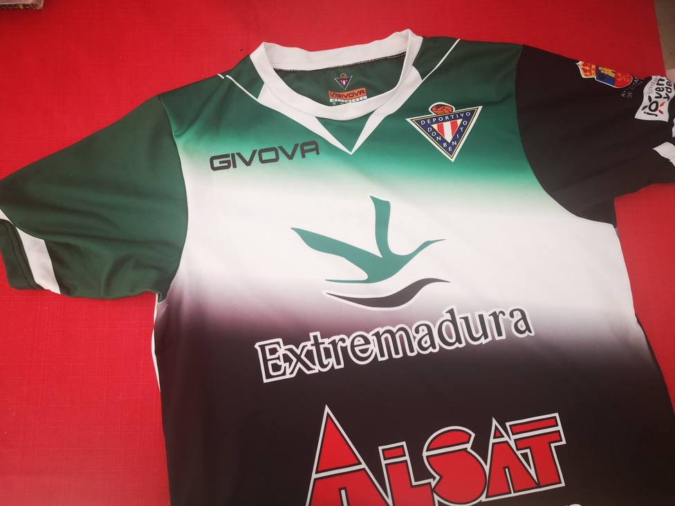 Givova será la nueva marca del Córdoba C.F. durante los cuatro próximos años