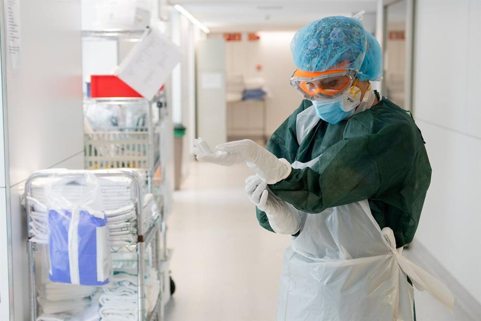 Los contagios suben de nuevo en Alicante en un jornada con seis fallecidos a causa del coronavirus