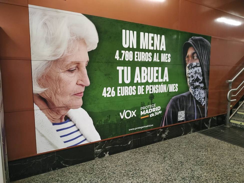 La Fiscalía abre diligencias a Vox por presunto delito de odio en un cartel electoral de Madrid