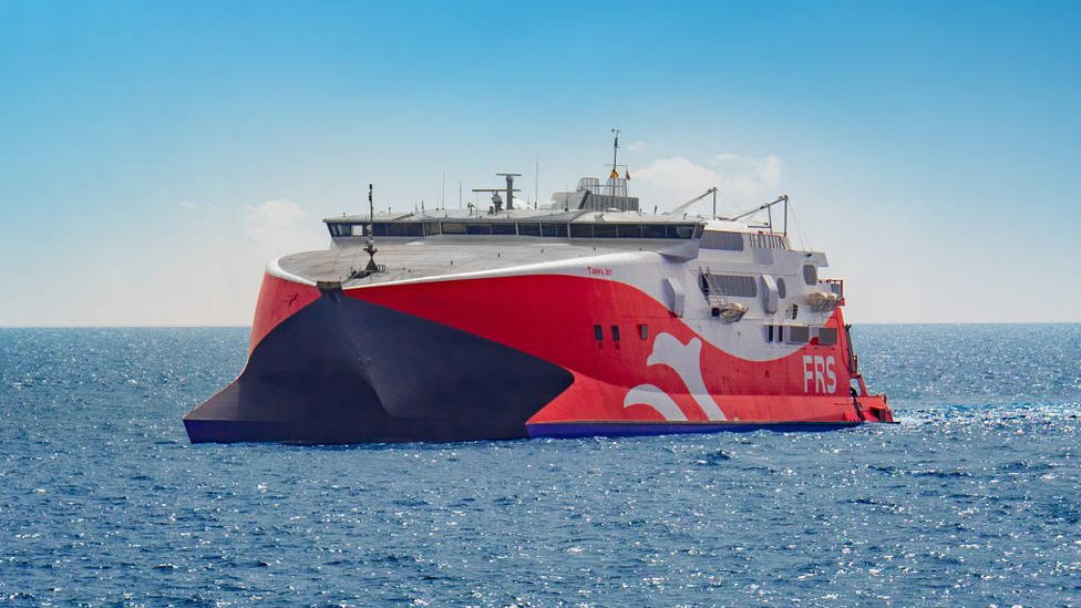 La naviera FRS suspende su línea marítima entre Motril y Melilla por las consecuencias de la pandemia