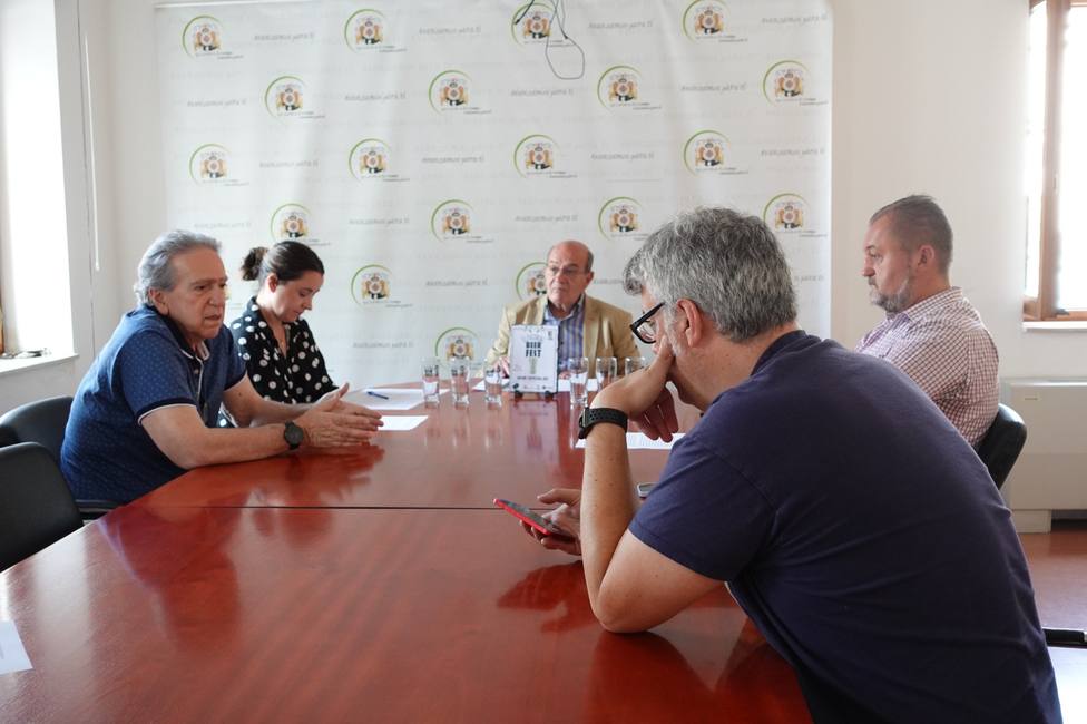 El diseñador de camisetas que homenajea a la sierra de Guadarrama