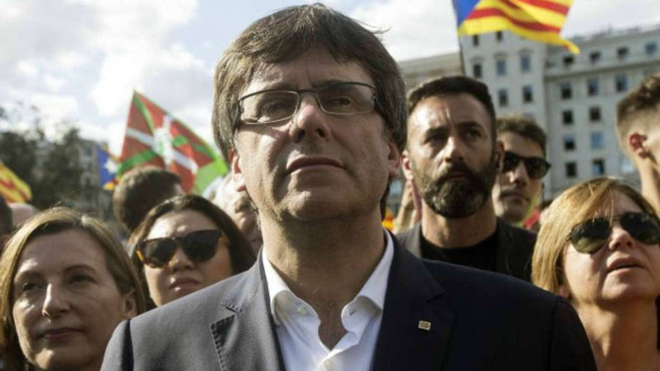 Puigdemont designa gobierno catalán desde Berlin en una reunión con la directiva del PDeCat