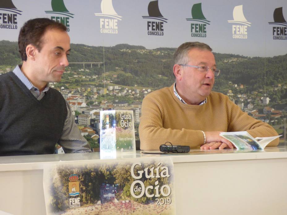 Juan José Franco y Gumersindo Galego durante la presentación de la publicación