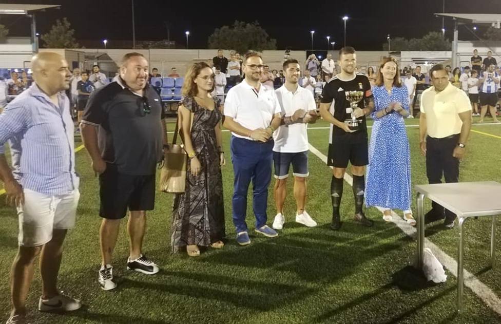 El Trofeo Playa y Sol viaja a Lorca tras ganar el equipo lorquino por 1-3 con goles de Eric, Carrasco y Bolo