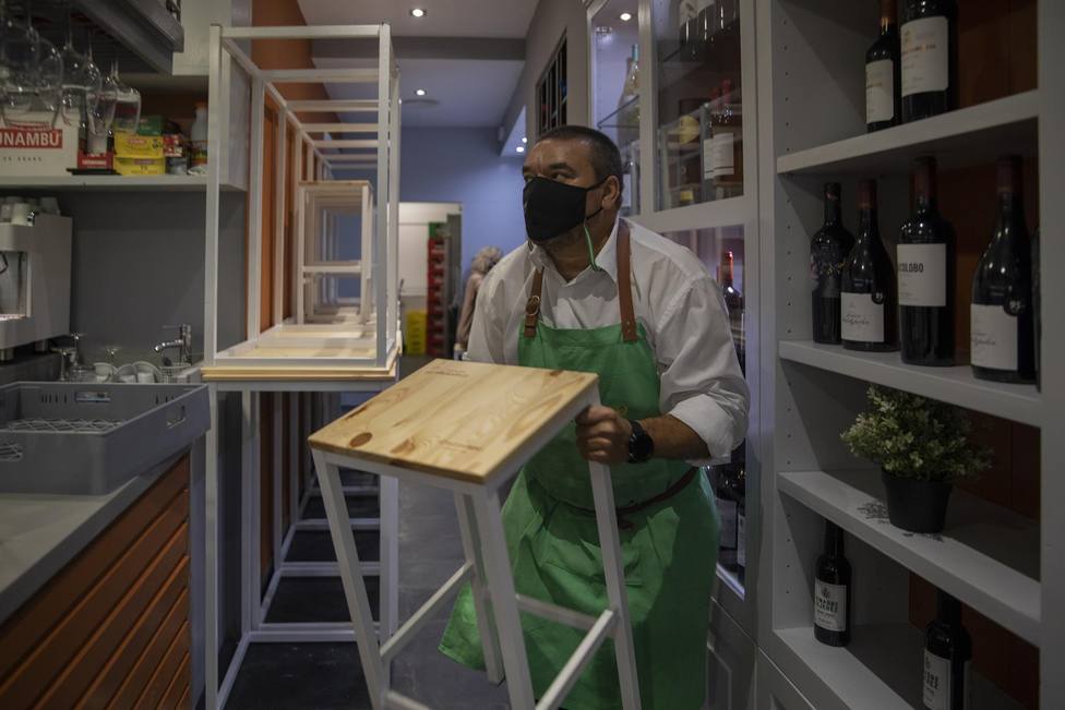 Andalucía permite abrir a la hostelería hasta las 23.30 horas exclusivamente para entrega a domicilio