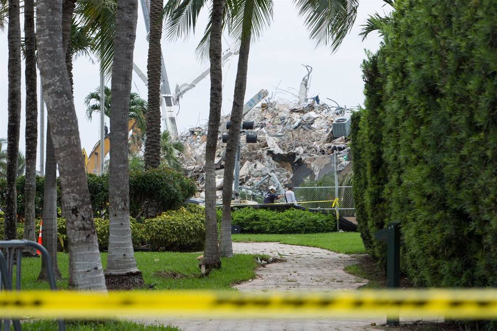 El derrumbe del edificio de Miami alcanza los 60 fallecidos